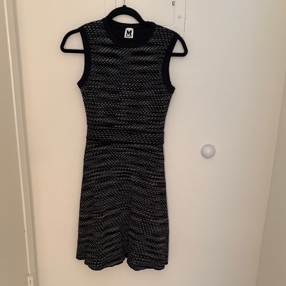 Missoni Dresses & Skirts - Missoni Black and Gray Patterned Mini Dress